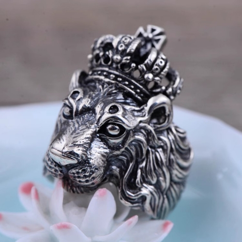 S925 sterling silver vintage Thai silver domineering Lion Head Crown Euro-n men's ring ring index ring gift S925 sterling silver vintage Thai silver domineering Lion Head Crown Euro-n men's ring ring index ring gift