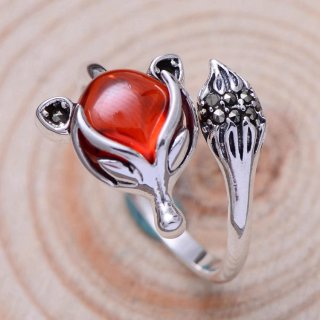 S925 sterling silver jewelry small fox peach ring inlaid garnet zirconium mouth Thai silver ring children gifts S925 sterling silver jewelry small fox peach ring inlaid garnet zirconium mouth Thai silver ring children gifts