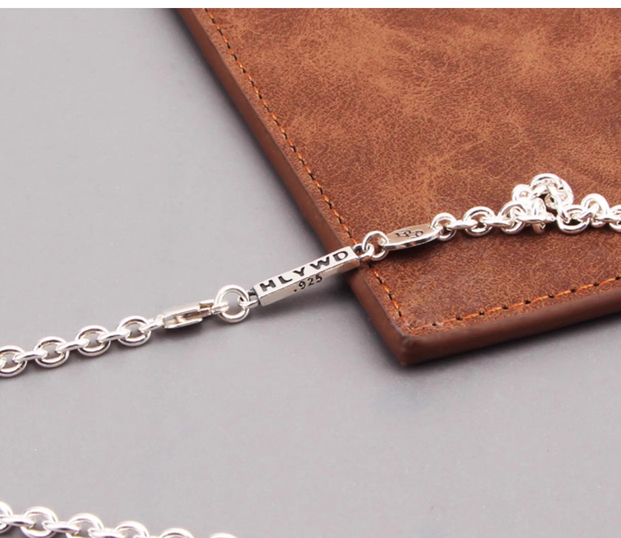 S925 sterling silver simple round ring necklace for men and women, versatile and stylish clavicle chain for daily wear and Kore