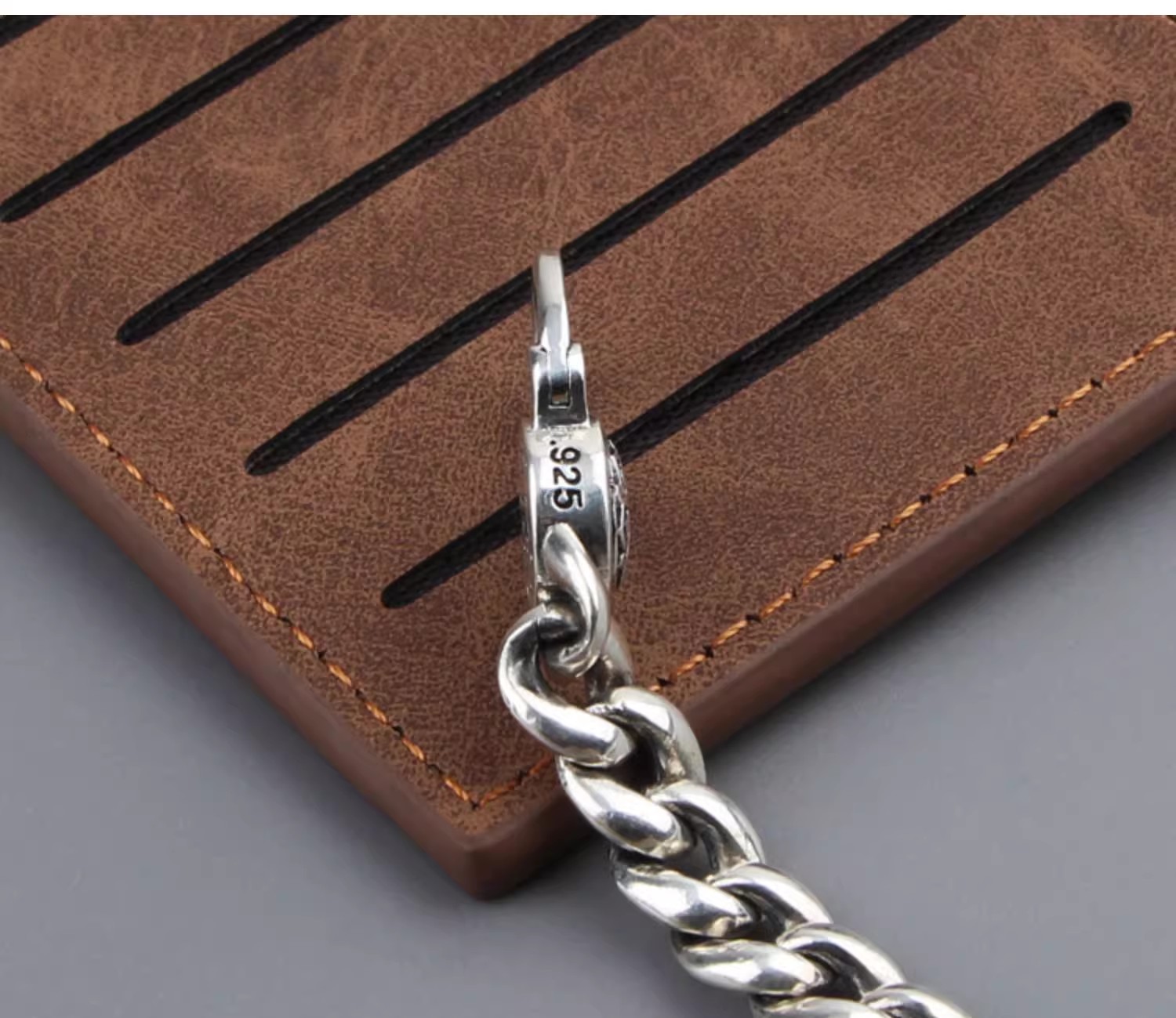 S925 sterling silver vintage court six-word mantra simple polished surface bracelet for men and women, Chinese style, versatile