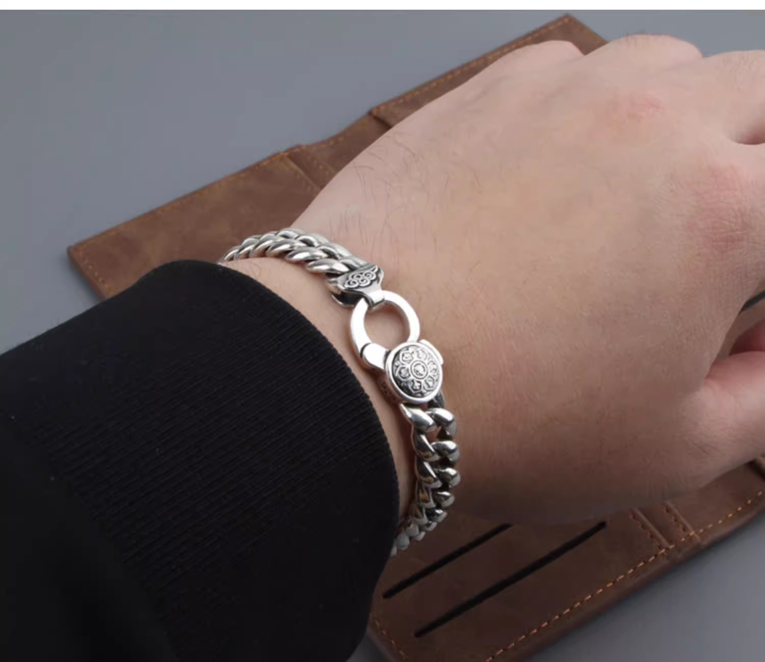 S925 sterling silver vintage court six-word mantra simple polished surface bracelet for men and women, Chinese style, versatile