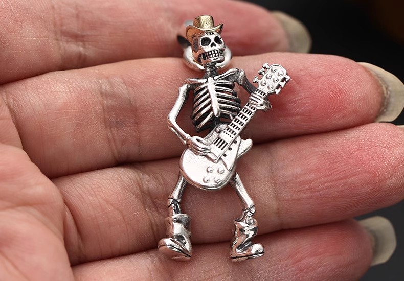 S925 sterling silver jewelry Punk Rock guitarist skull pendant men's Thai silver pendant