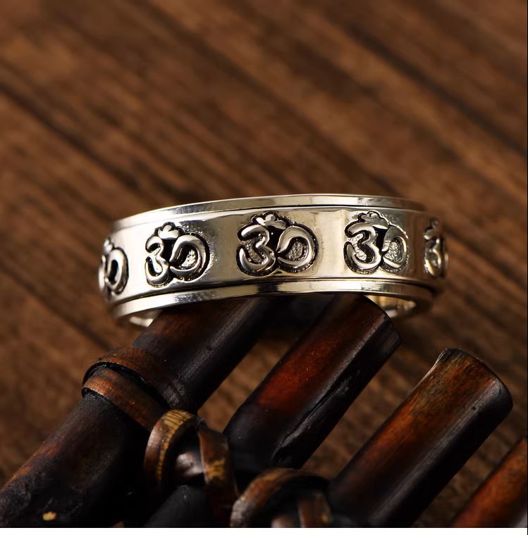 s925 sterling silver jewelry retro fashion trend men's and women's Sanskrit six-character mantra simple rotatable ring ring