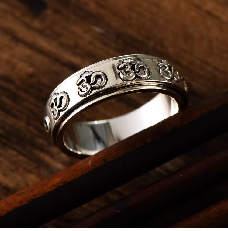 s925 sterling silver jewelry retro fashion trend men's and women's Sanskrit six-character mantra simple rotatable ring ring
